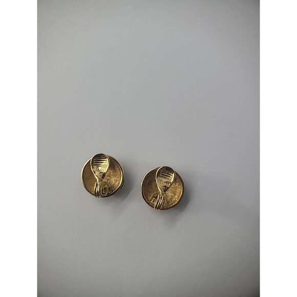 Vintage Monet Earrings Clip On Round Black Gold Tone Accents Jewelry Costume - Picture 10 of 11